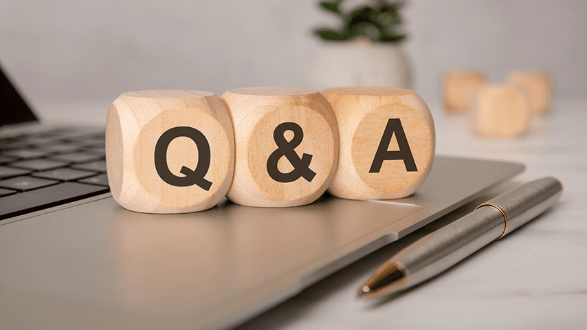 Q&A blocks on a laptop