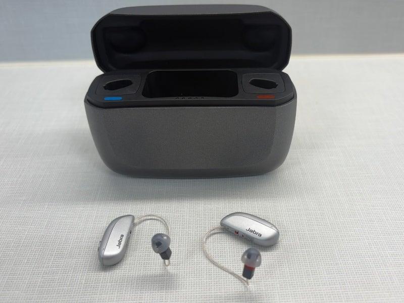 The Jabra Enhance Select 700 hearing aids and case