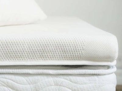 Saatva Graphite mattress topper