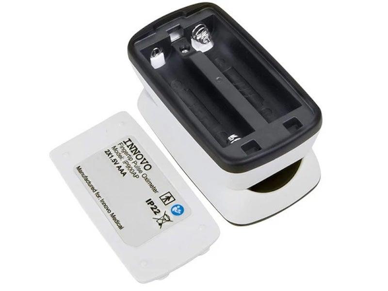 The Innovo iP900AP Deluxe pulse oximeter